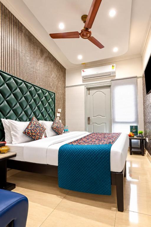 لابی و فضای عمومی هتل Satwah Luxe Stay - ۱ دقیقه فاصله تا ایستگاه راه‌آهن نظام‌الدین و ایندیا گیت - تصویر ۵