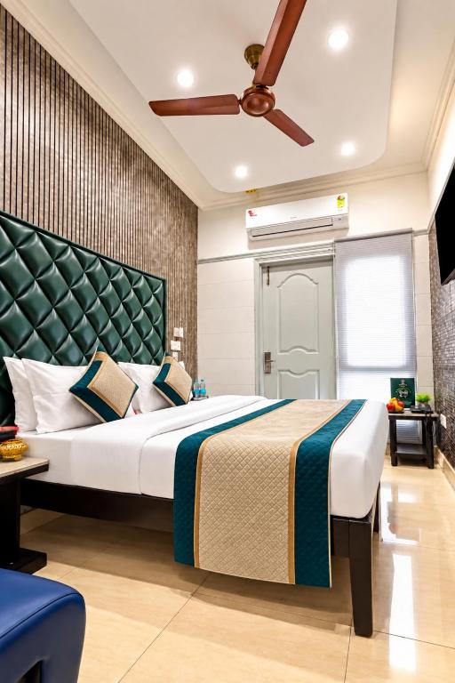 فضای داخلی هتل Satwah Luxe Stay - ۱ دقیقه فاصله تا ایستگاه راه‌آهن نظام‌الدین و ایندیا گیت در دهلی نو - تصویر ۳