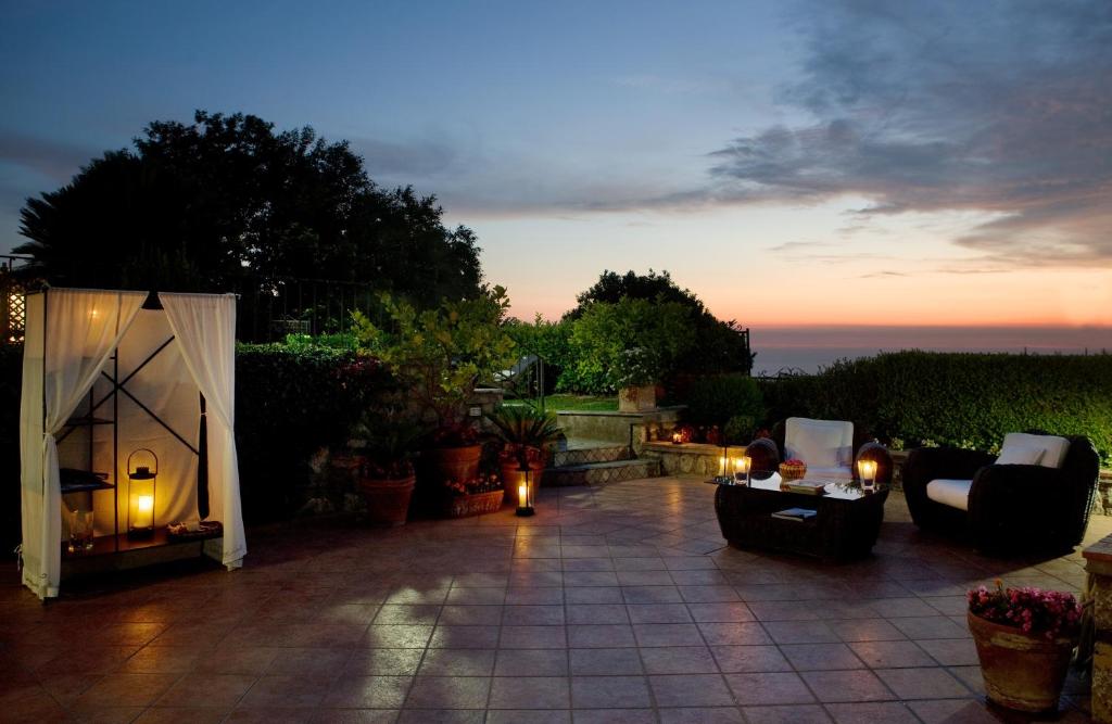 Foto da galeria de B&B Il Tramonto em Anacapri