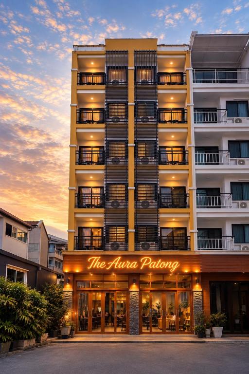 The Aura Patong در پوکت