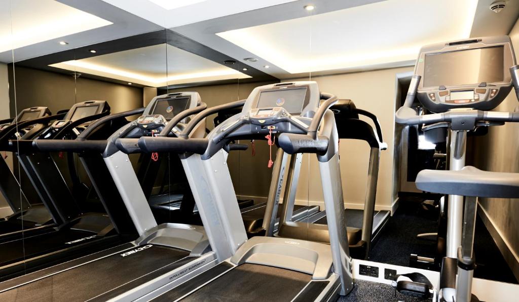 Fitness centrum a/nebo fitness zařízení v ubytování Harbour Hotel & Spa Bristol