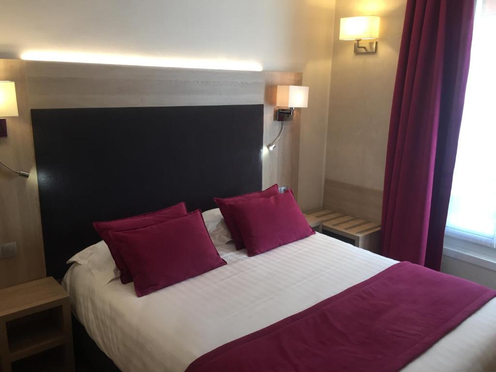 Unic Renoir Saint Germain - Resim 28