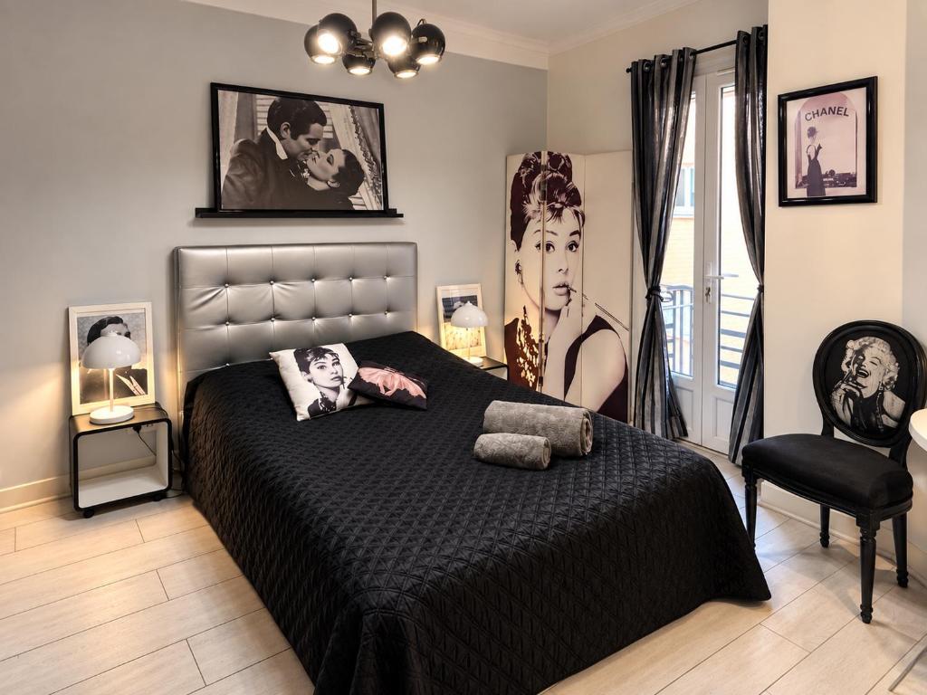 From Hollywood to Bollywood 2 Bedrooms 2 Bathrooms - 1 min from Croisette&Beach, 12 Min from the Palais