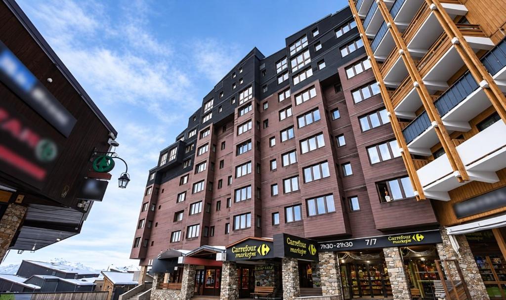Val Thorens - Ski InOut - 6 Beds Flat ARC-304