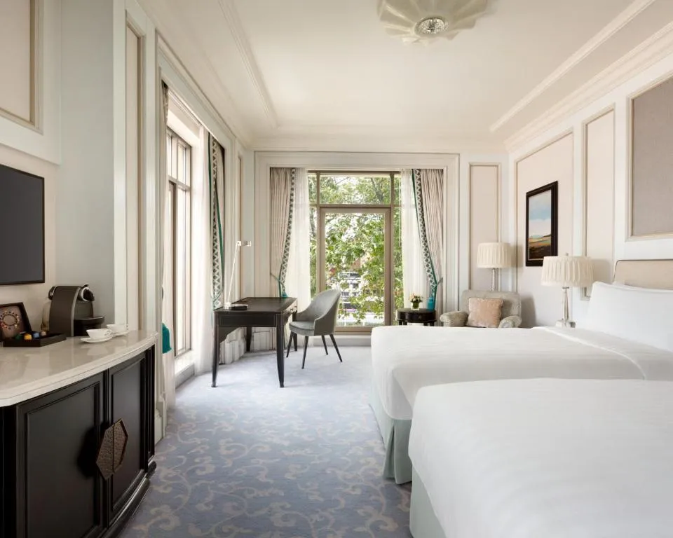 Deluxe Twin Room with City View