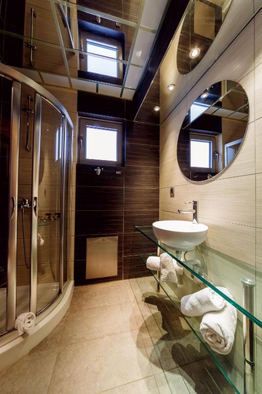 Kúpeľňa v ubytovaní Comfy Boutique Hotel
