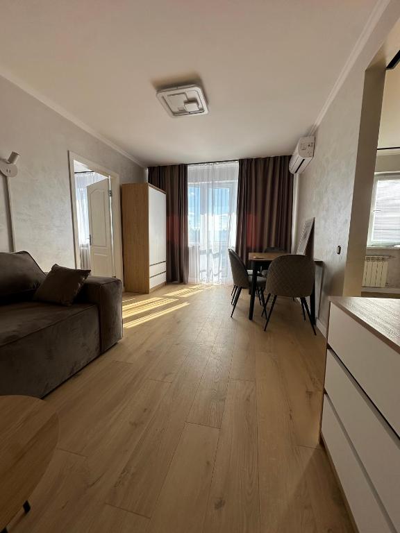 2 bedroom apartment головне фото