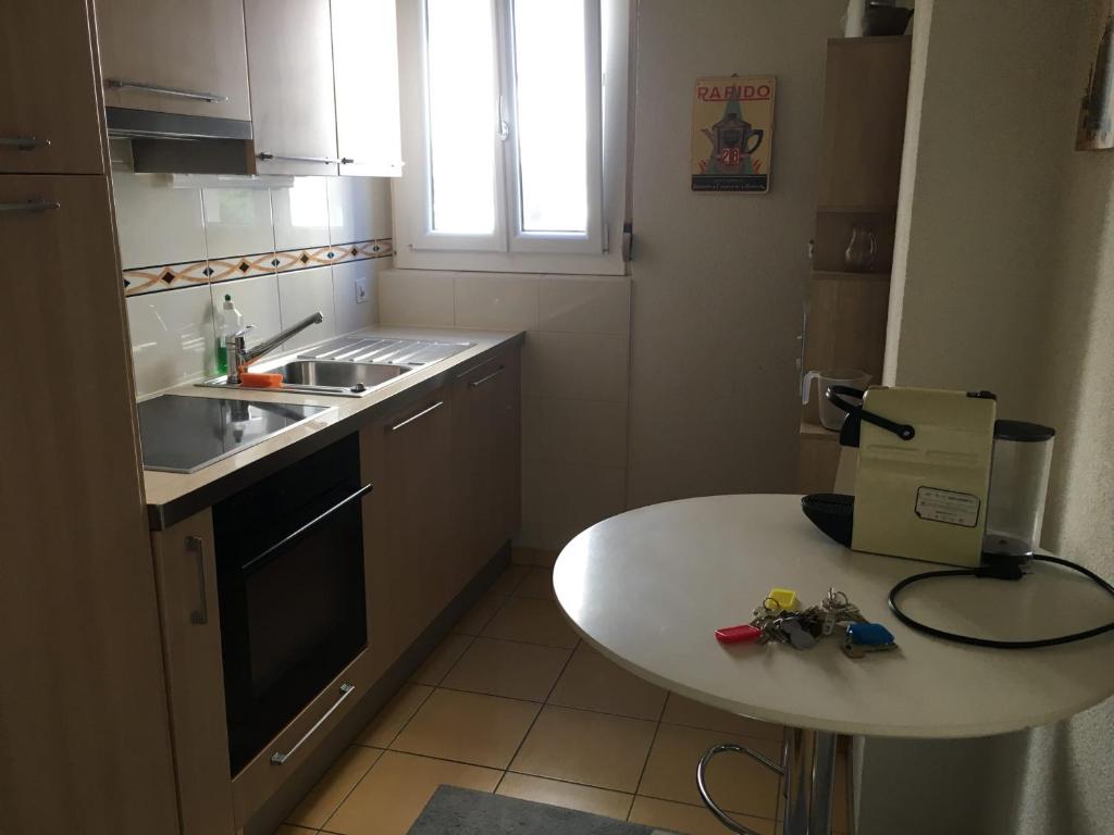 Bright and comfortable- Central Studio