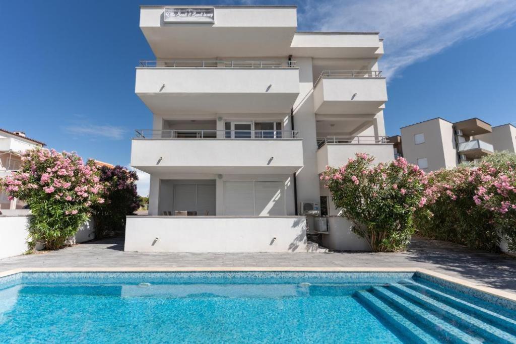 Villa Sandi with a pool