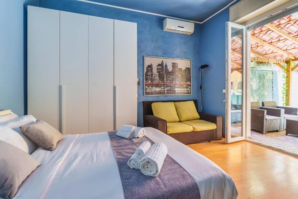 NYE apart S SIRO stadium Milan FIERA city Life Allianz Cloud Casa Milan Ippodromo Terme de Montel