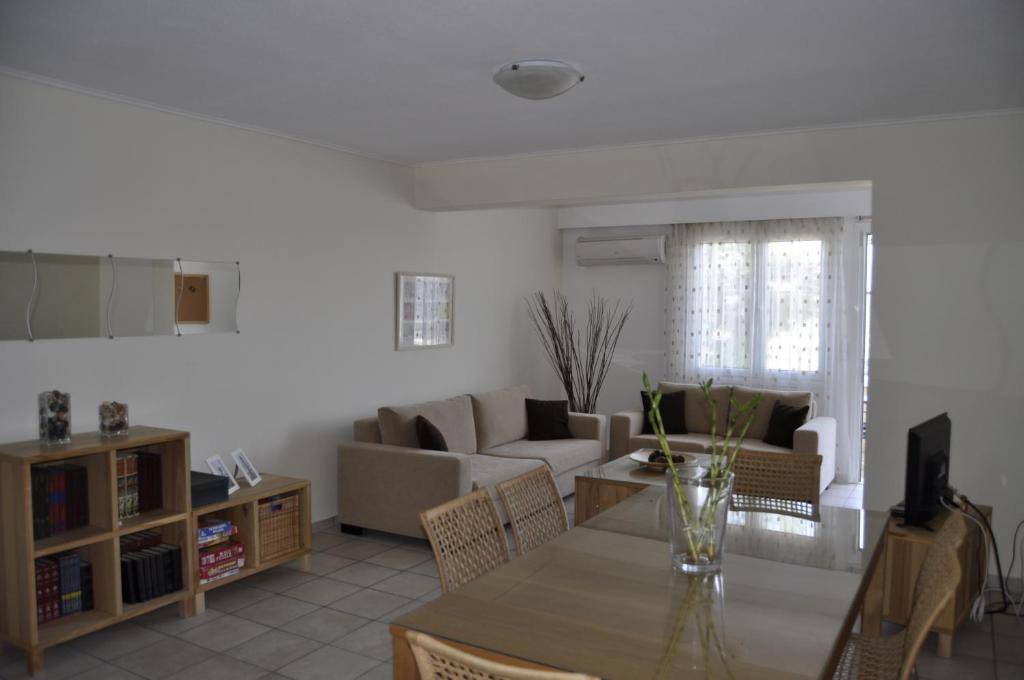 Χώρος καθιστικού στο Treehouse Holiday Homes