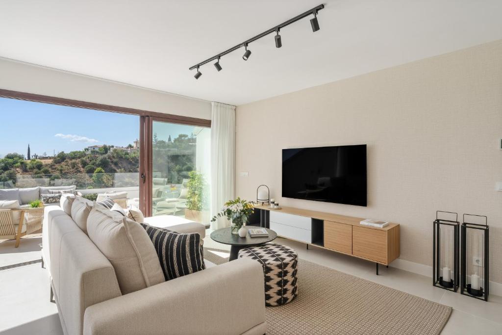 Higueron Lomas VI by ELE Apartments