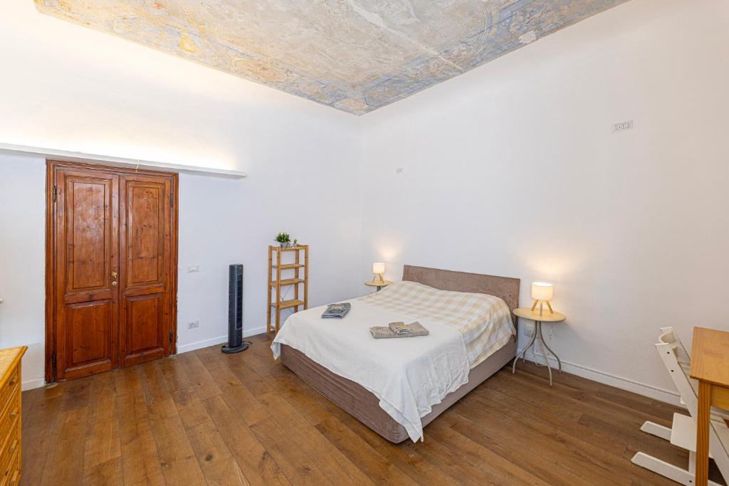 Historic Residence with Garden in San Frediano