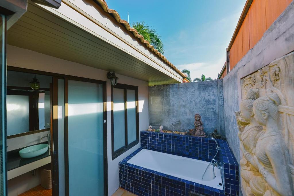 Sita Beach Resort - 11