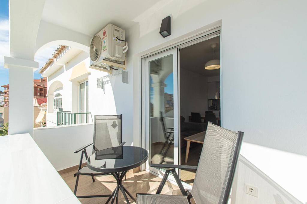 Casablanca 5. Apartamento con vistas a la piscina.