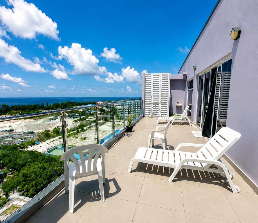 Luxury 5BR Penthouse Ocean & Sunset Views, Hulhumale (updated prices 2027)