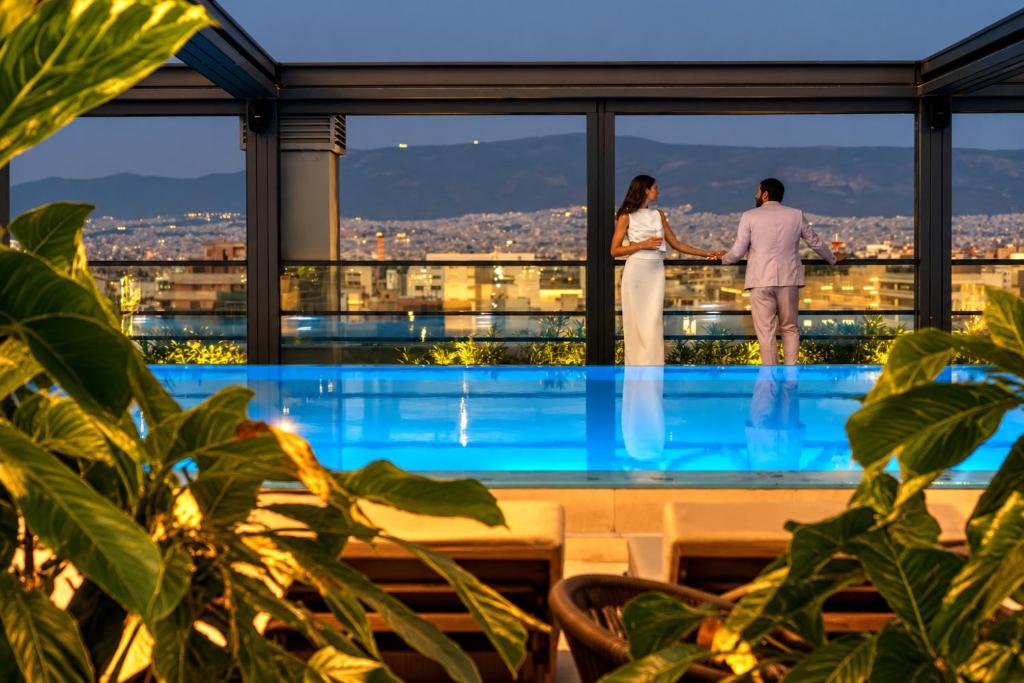 Zeus Piraeus Grand