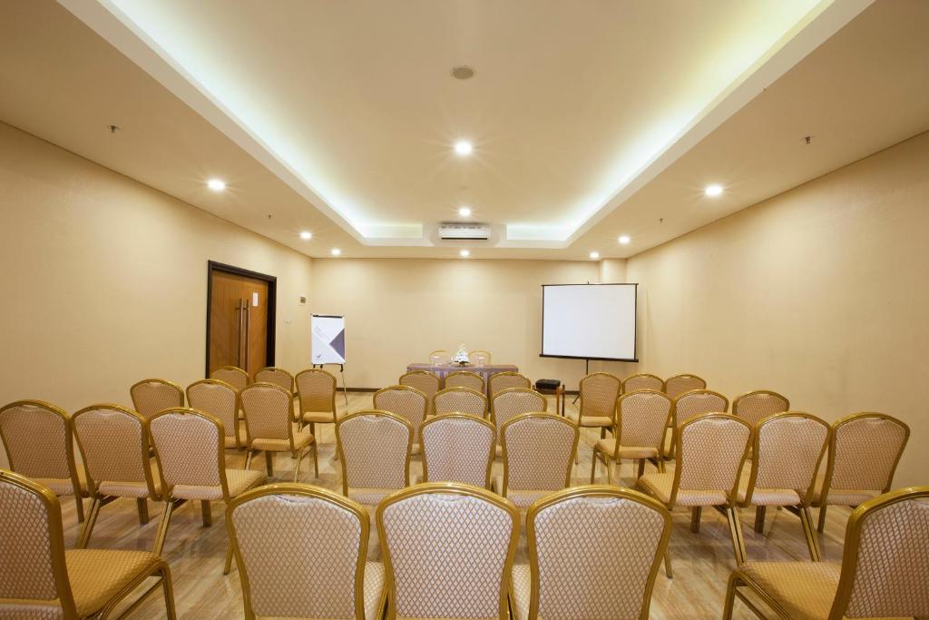 Konferenční prostory v ubytování Verse Hotel Cirebon