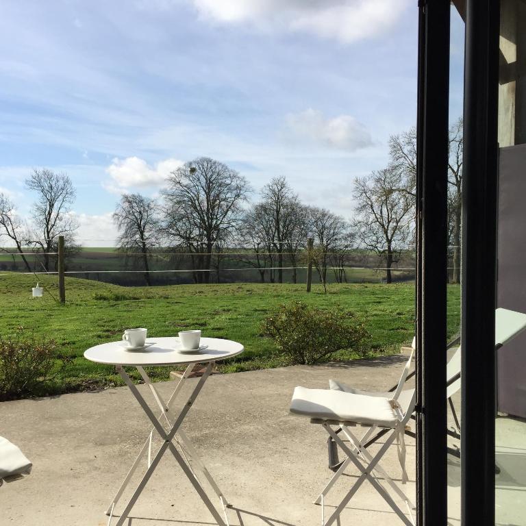 Hotel et restaurant Le Clos De La Prairie - Chambre Lits Jumeaux Avec Terrasse