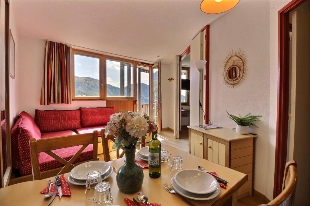 Résidence Les Fontaines Blanches - maeva Home - Appartement 1 chambre 5 personnes skis aux pieds vue montagne MAE-7312