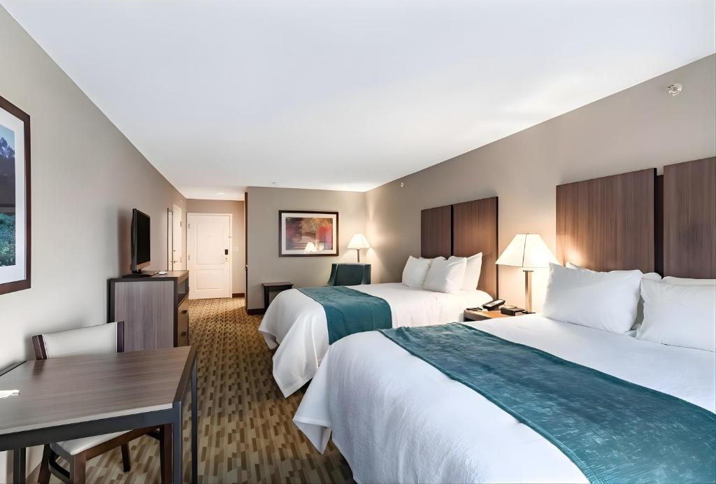 Riverview Inn & Suites, Ascend Hotel Collection - 