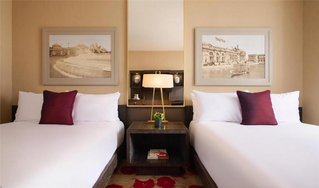 The Royal Sonesta Chicago River North - 