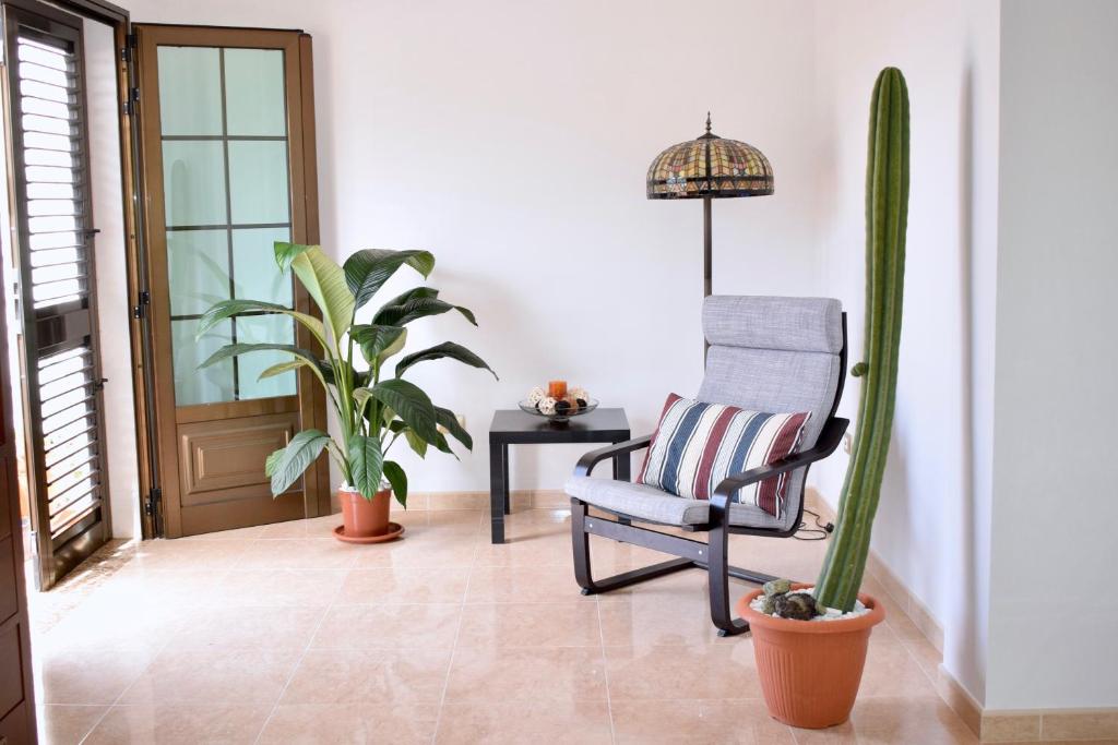 Fotografie z fotogalerie ubytování Casa Lava v destinaci Yaiza