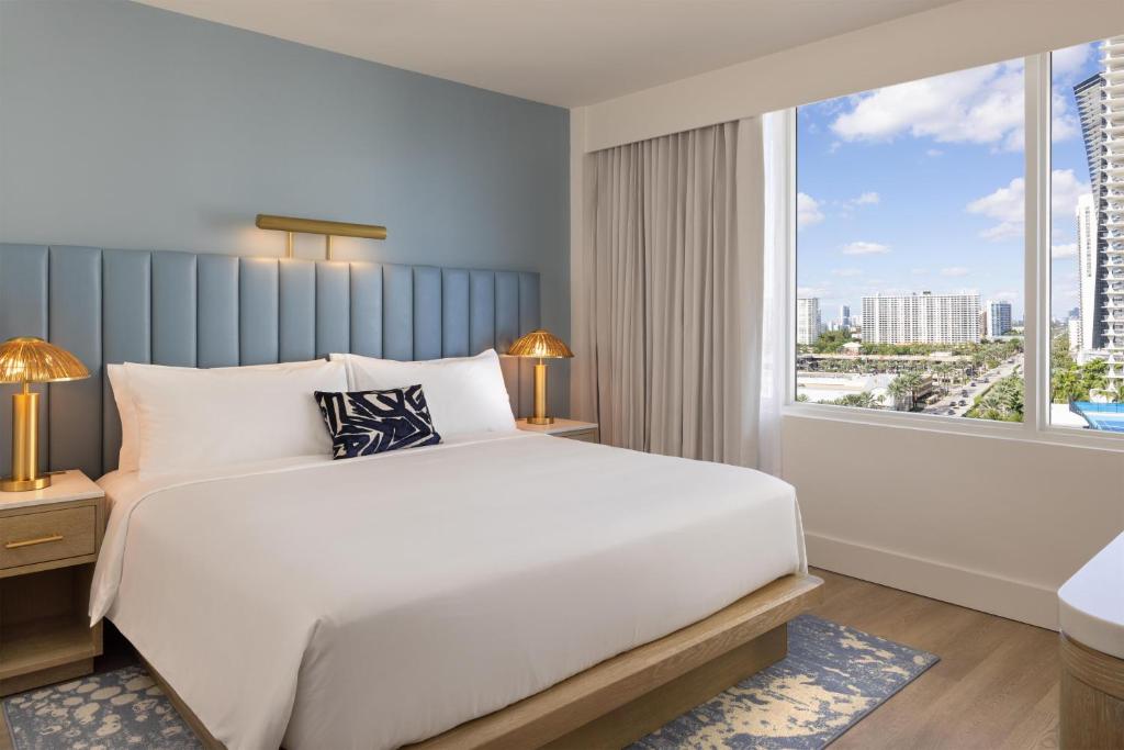 Newport Beachside Hotel & Resort - 