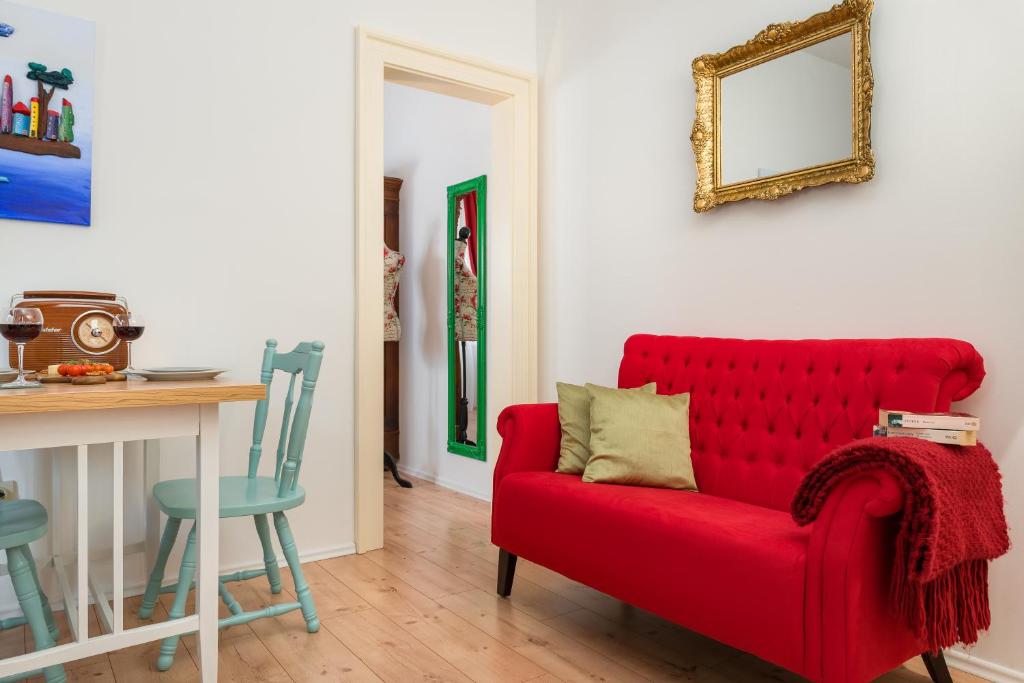 Posedenie v ubytovaní Luxury Boutique Apartment Stone Palace