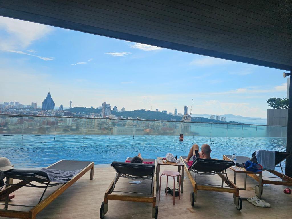 فضای داخلی The BASE Central Pattaya by NKL در پاتایا - تصویر ۳
