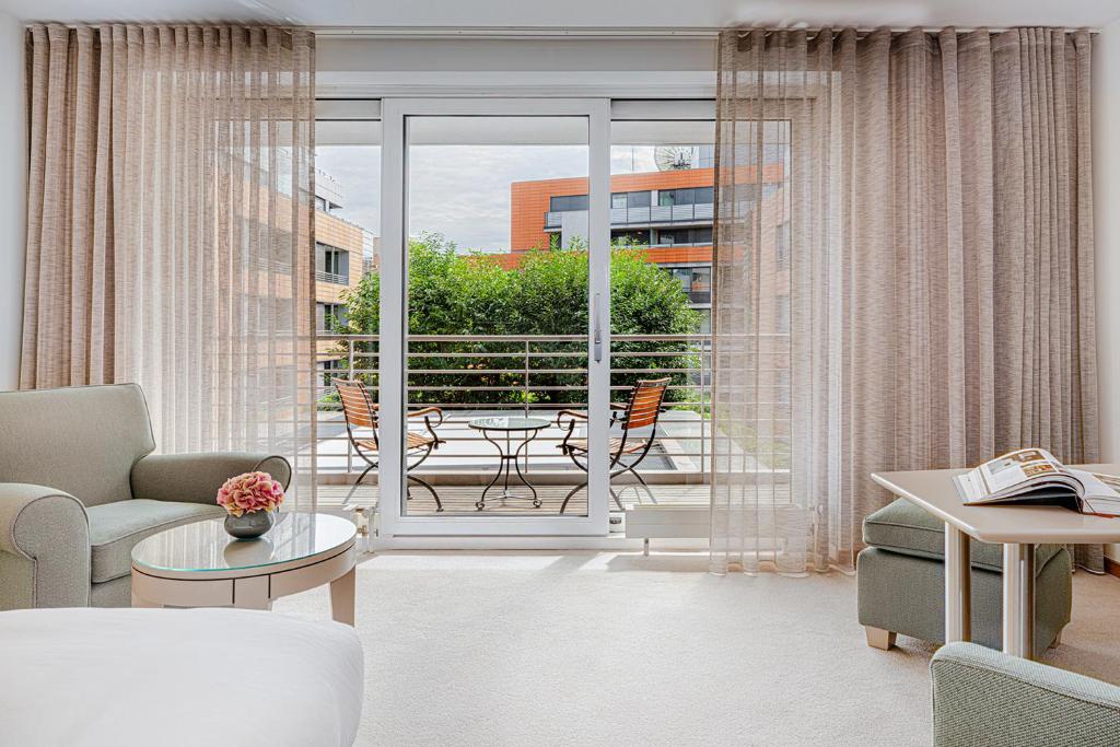 Garden Studio with Balcony
