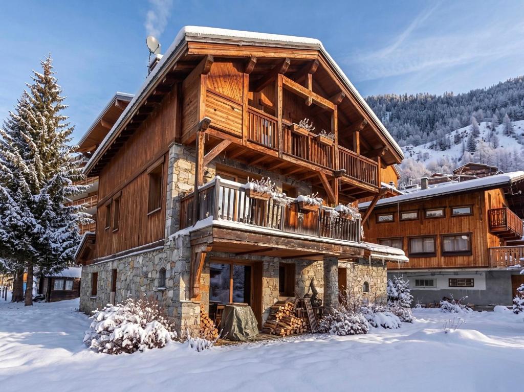Casa-Chalet Brizolée avec vue sur le lac à Tignes – photo 17
