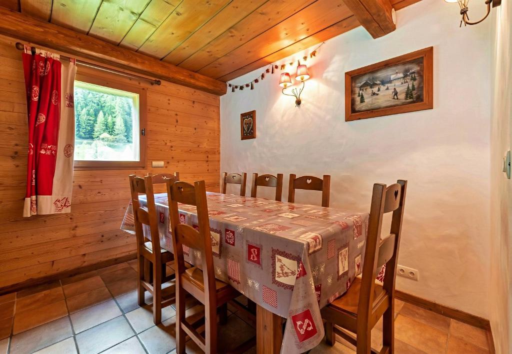 Casa-Chalet Brizolée avec vue sur le lac à Tignes – photo 24