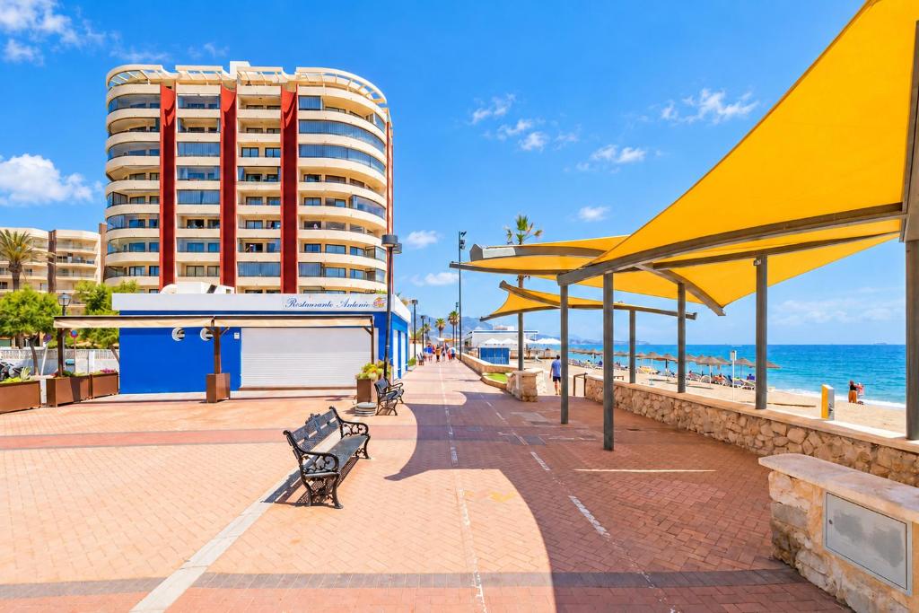 Cubo's Apartment Front Line Beach Fuengirola