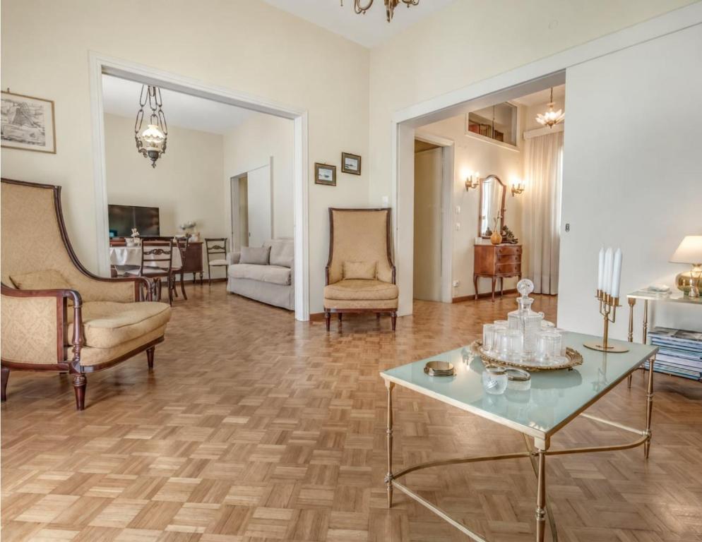Bella Venezia Residence