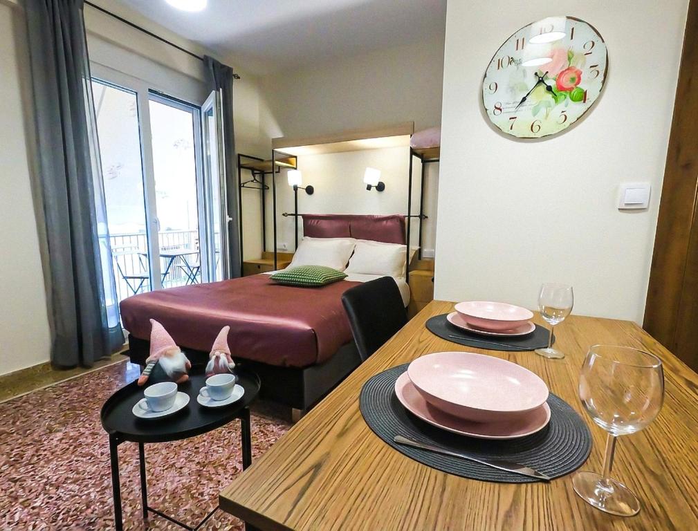 "Juliette" Stylish Studio with Panoramic Roof Garden