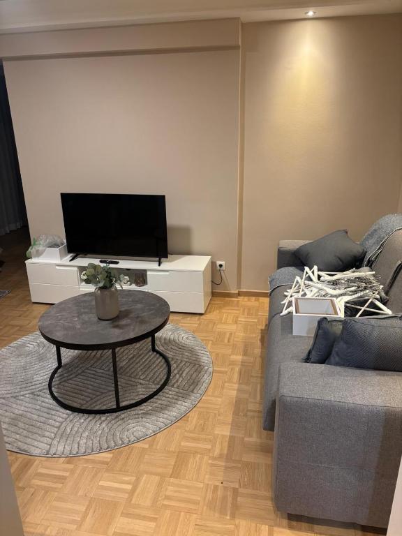 2 BDR - Apartment Tranquil, near Vienna's old City