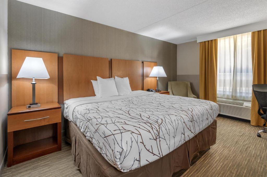 Best Western La Plata Inn - Housity