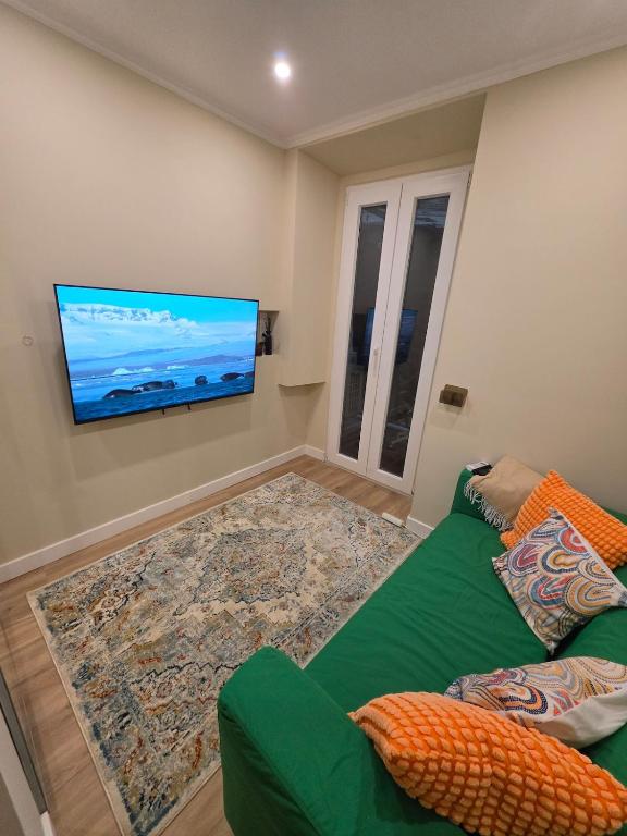 Centrally Located Lisbon Apartment
