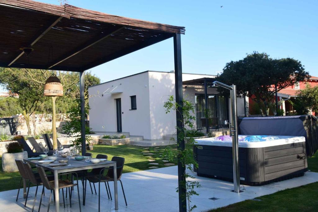 Holiday Home with A - C in Rovinj-Istrien 46959