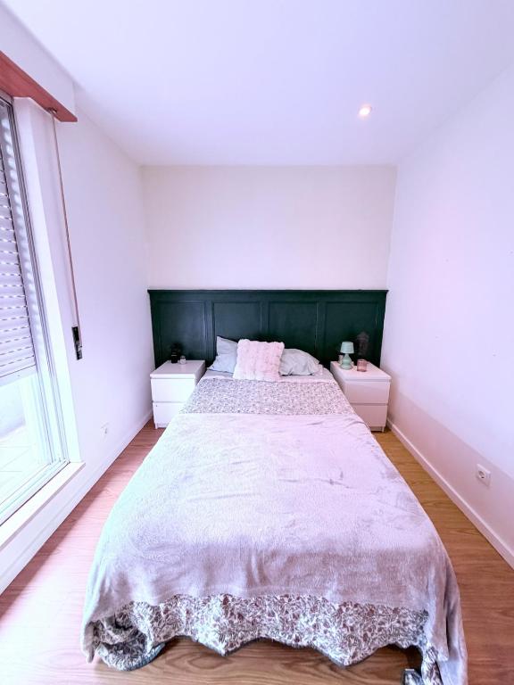 Estadia de quarto, em apartamento compartilhado! Metro à porta