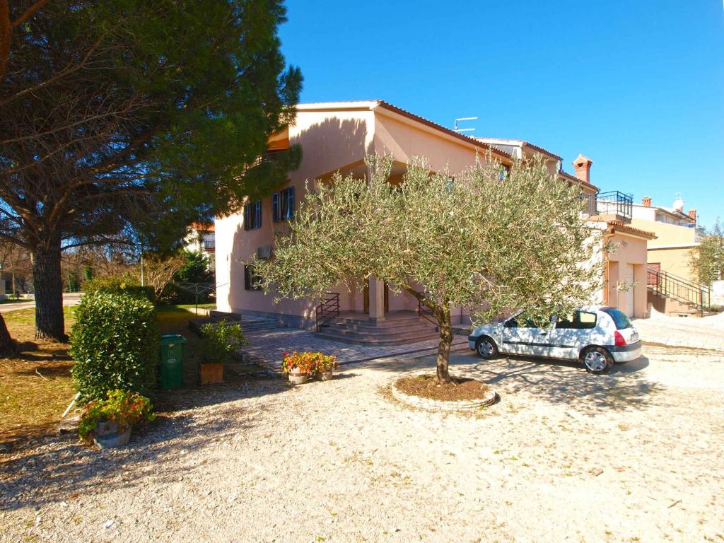 Apartments near Beach Fazana-Fazana (Region) 44322