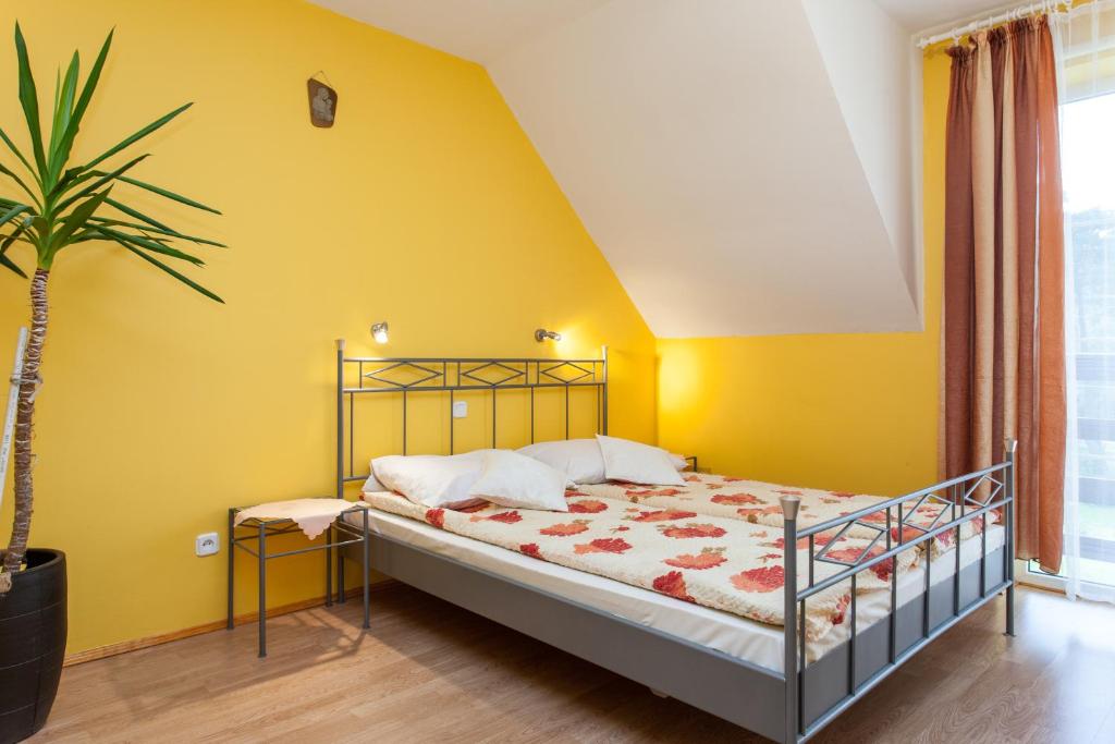Llit o llits en una habitació de Villa Ula
