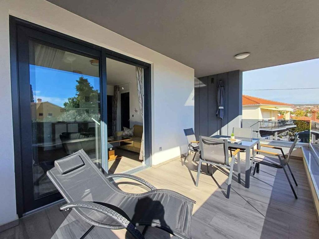 Apartment with A - C in Krk-Insel Krk 55029