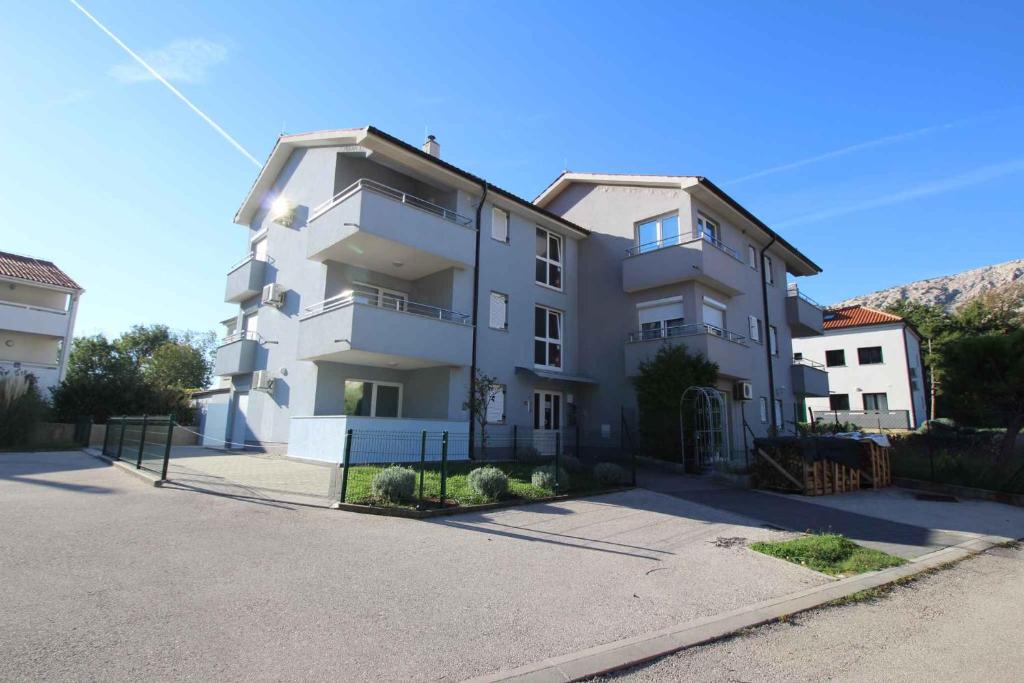 Apartments near Beach in Baska-Insel Krk 12411