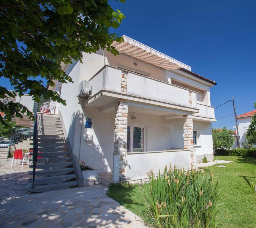 Apartment near Beach in Baska-Insel Krk 12428