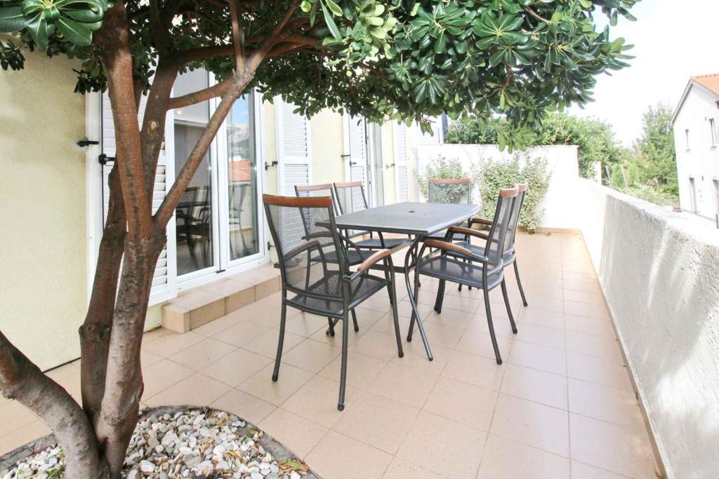 Apartments near Beach in Baska-Insel Krk 14382