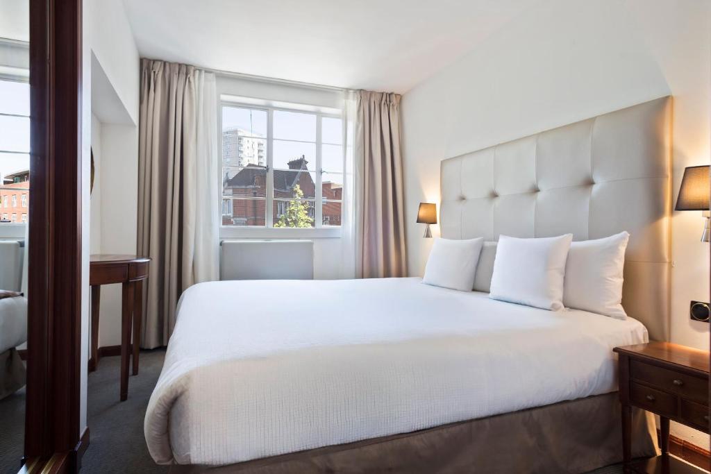 Meliá White House Hotel Apartments - 