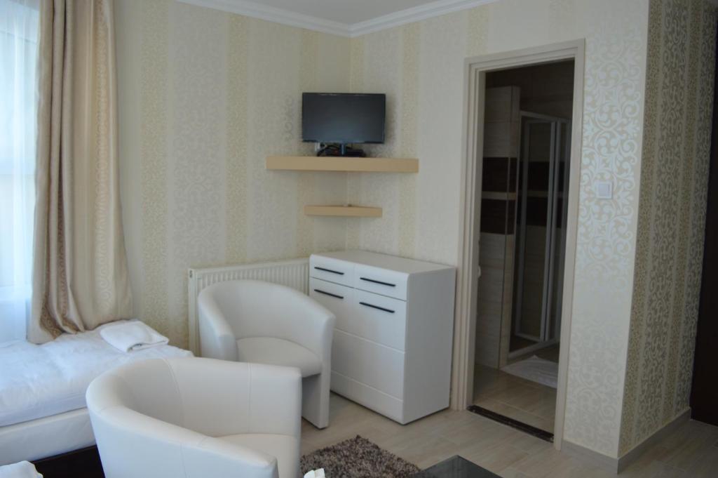 Kemence Csárda és Szálloda - Resim 11