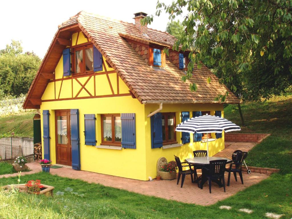Budova, kde se prázdninový dům nachází